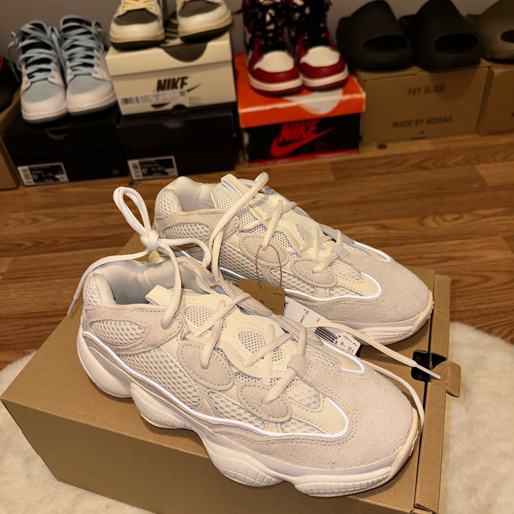 Yeezy 500 bone white worn once